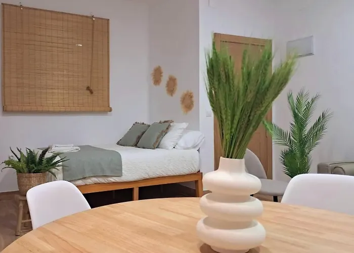 Coffee & Calm Triana Apartment